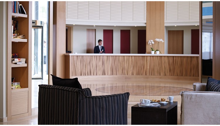 Atlantica Kalliston, Крит